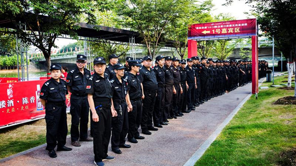 1758024386142865.jpg Q1.jpg